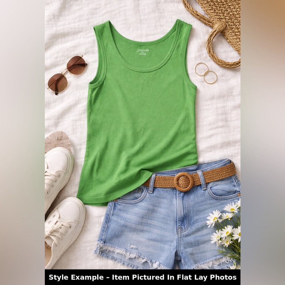 St Johns Bay Kelly Green Cotton Tank Top Size M Classic Summer Basic